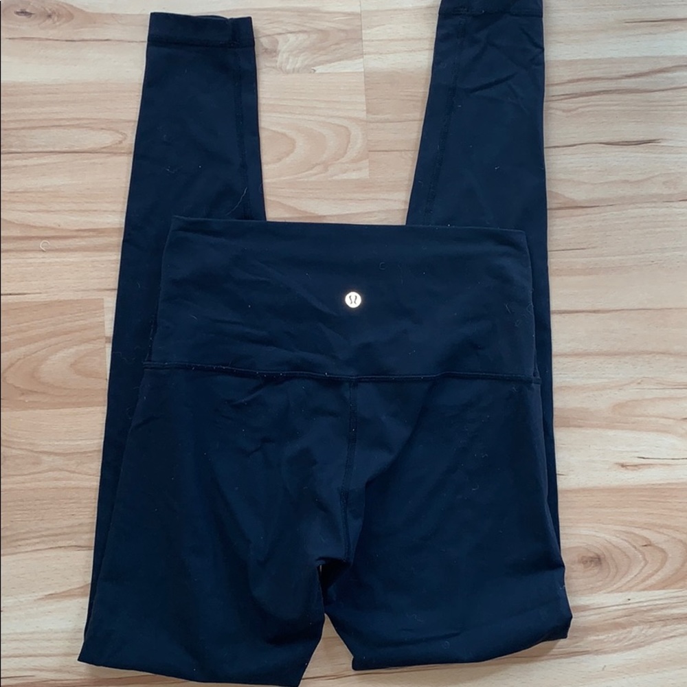 Lululemon Wunder Under Black leggings